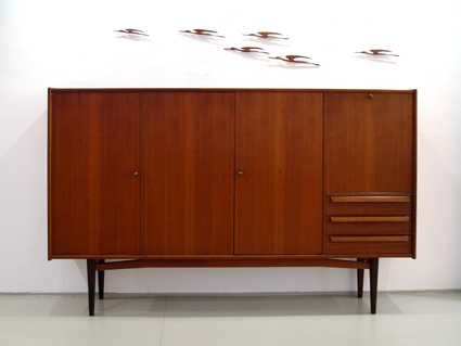 Sideboard_1.jpg
