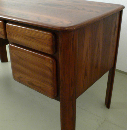 kanadischer-Schreibtisch-10.jpg