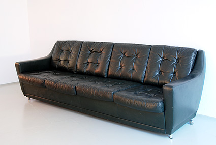 ledercouch01.jpg