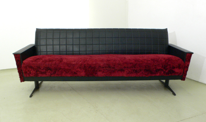rote-schlafcouch1.jpg