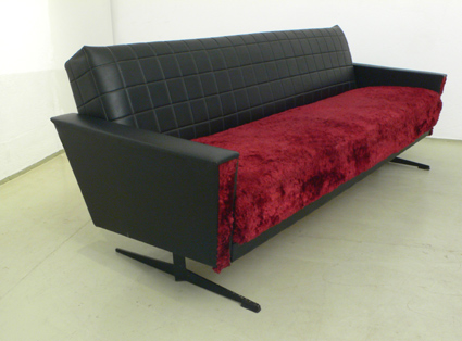 rote-schlafcouch2.jpg