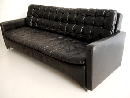 schwarze-Ledercouch-2.jpg