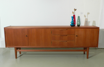 sideboard-1009-1.jpg
