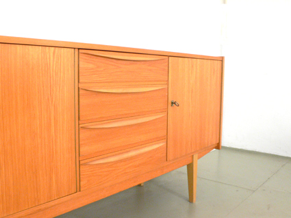 sideboard-hell-3.jpg