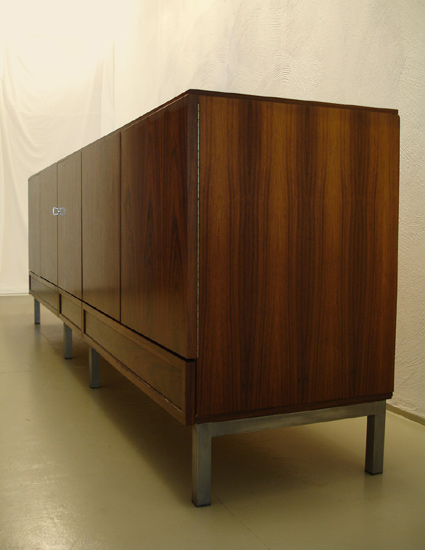 sideboard41.jpg