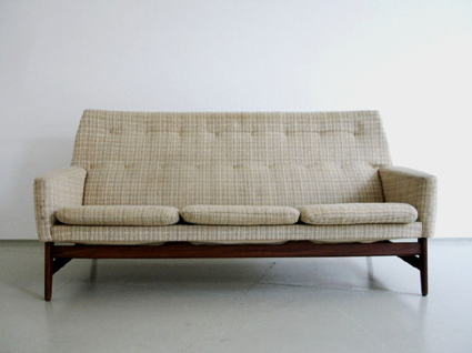 teaksofa-1.jpg